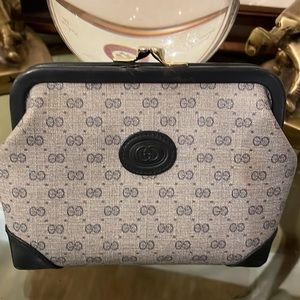 Authentic “Gucci” Coin Purse